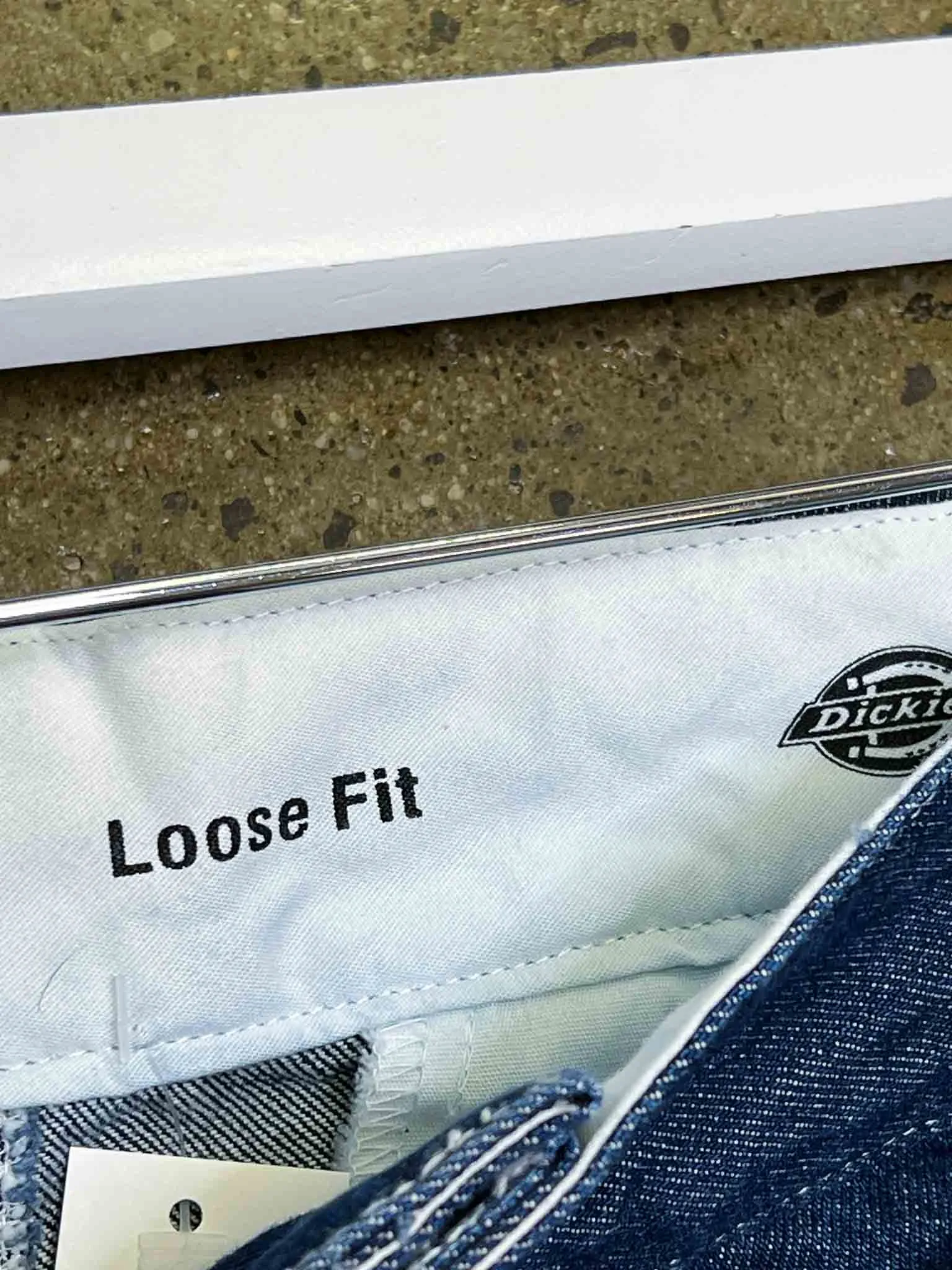 Size 34 | Dickies Loose Fit Jeans