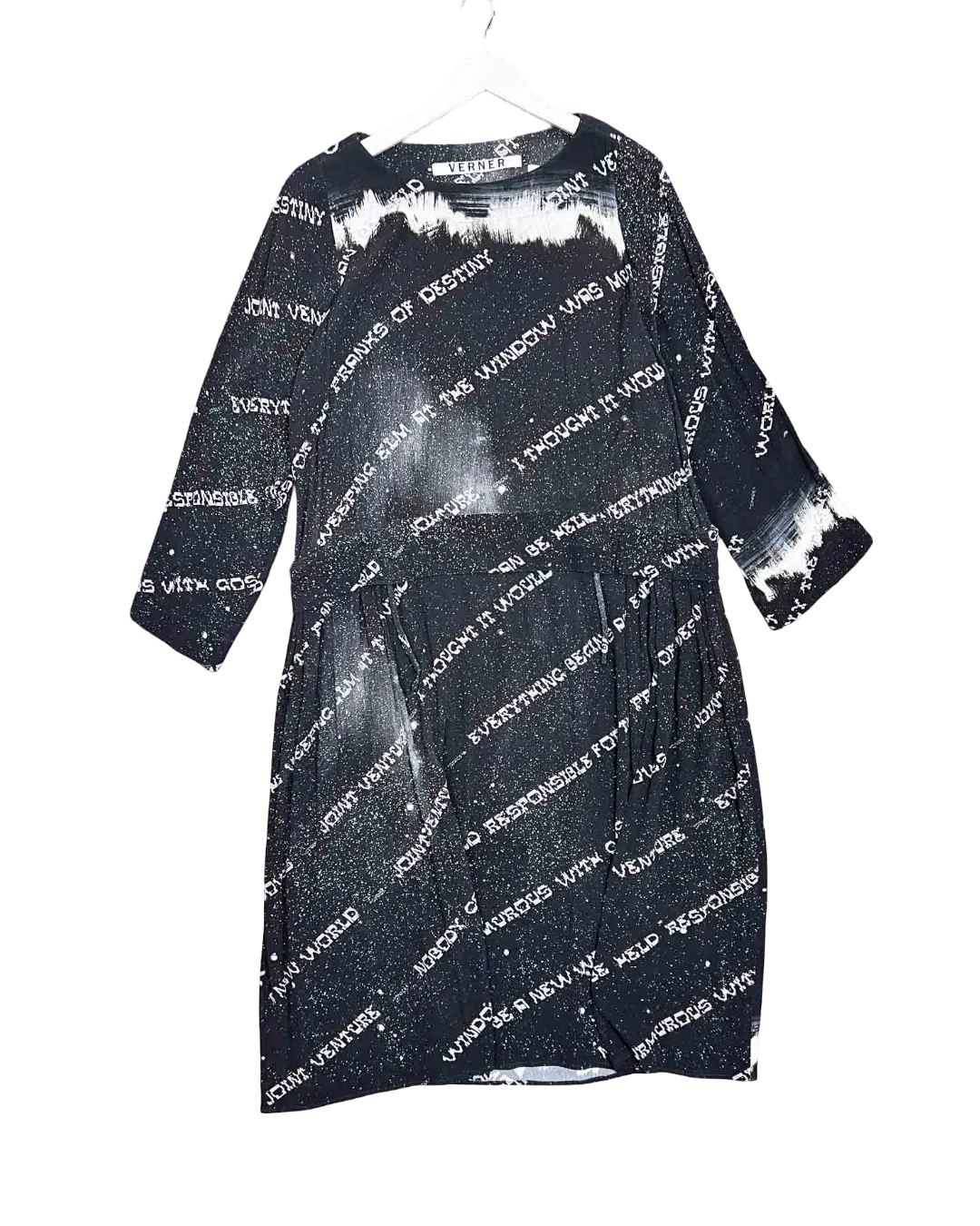 Size L | Verner Galaxy Shift Dress