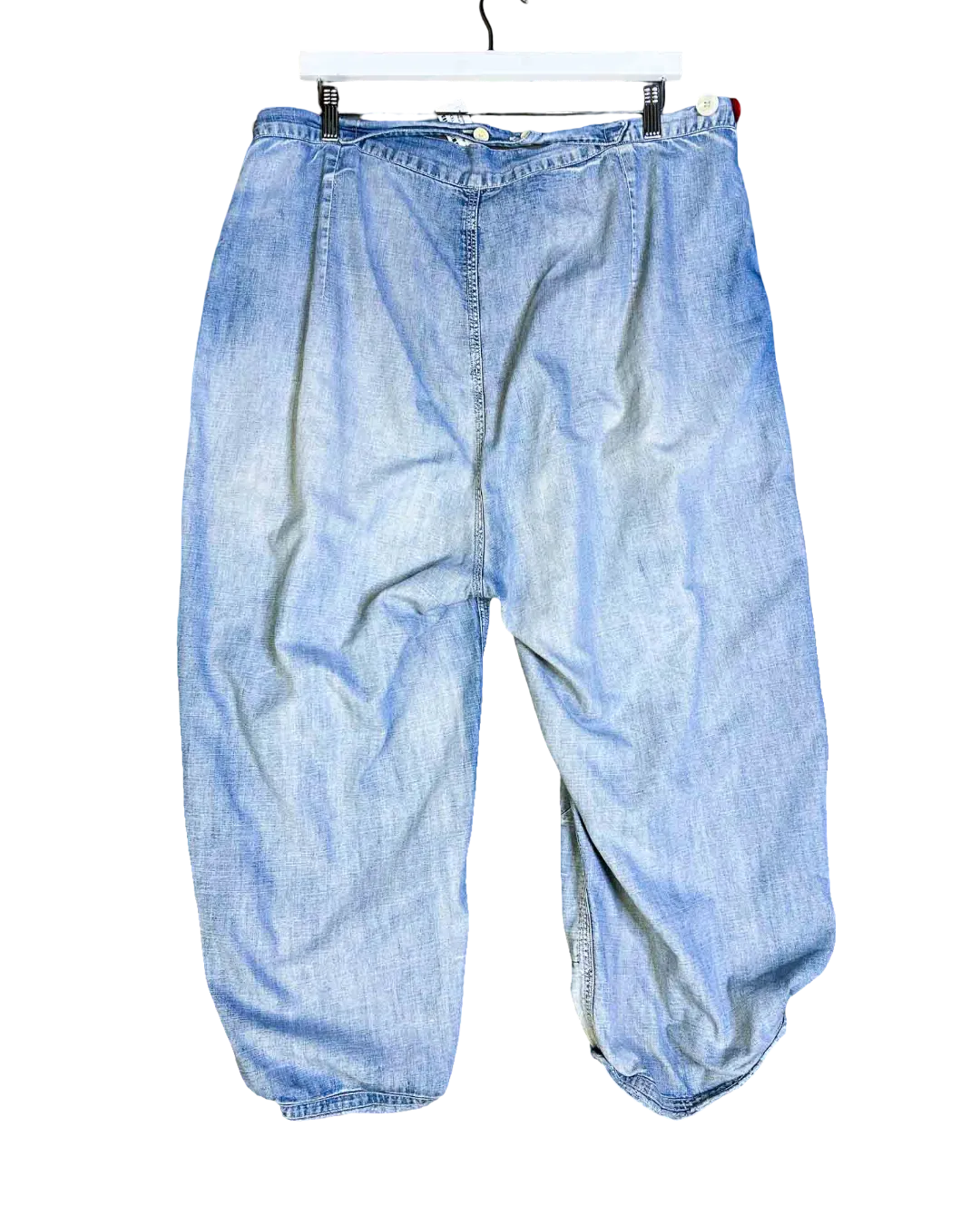 Size XXL | Magnolia Pearl Distressed Denim Pants